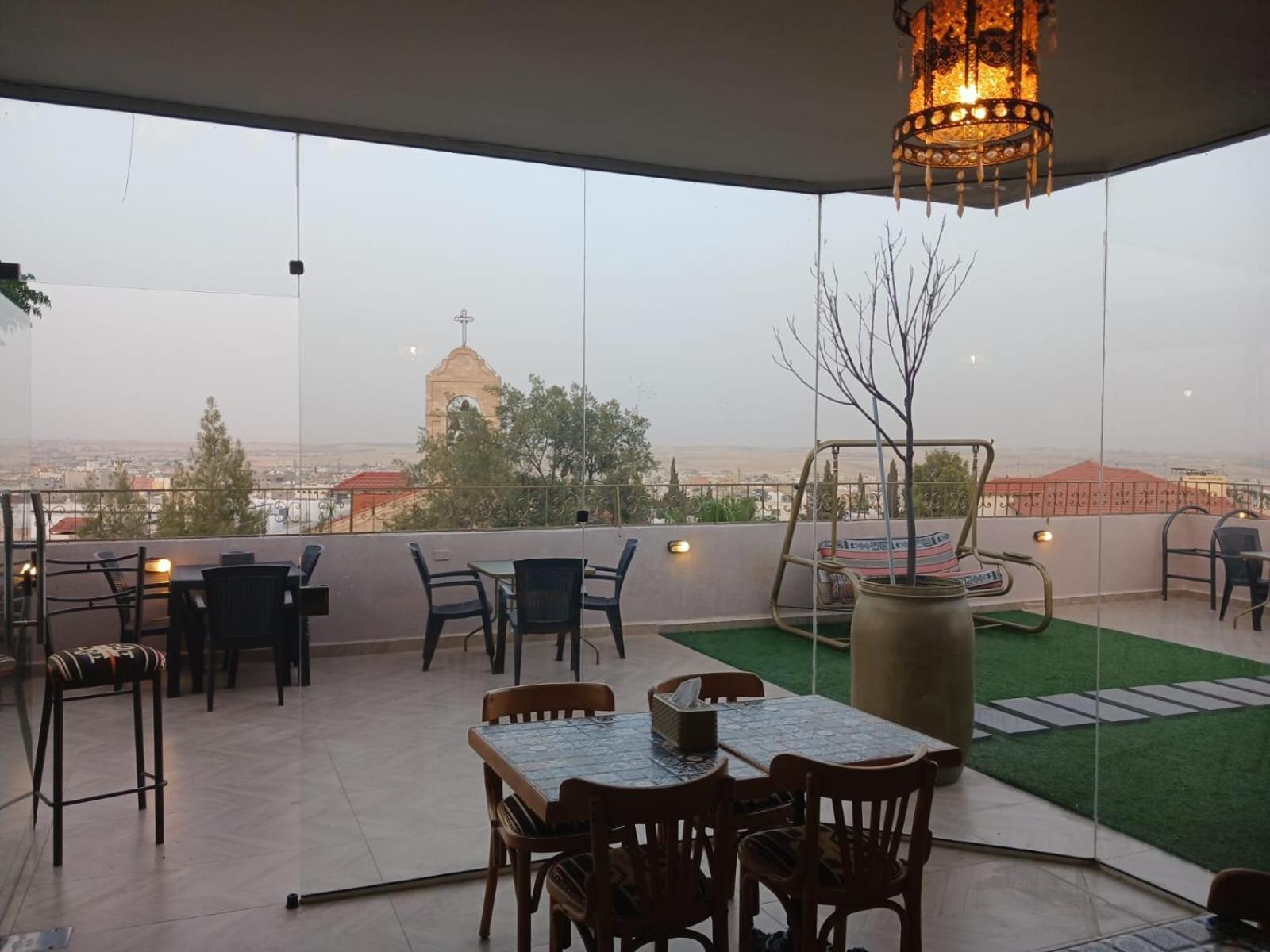 Moab Land Hotel Madaba Kültér fotó